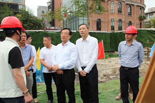 时任杭州市委副书记、市长张鸿铭调研赢多多承建的杭政储出（2015）16号地块项目